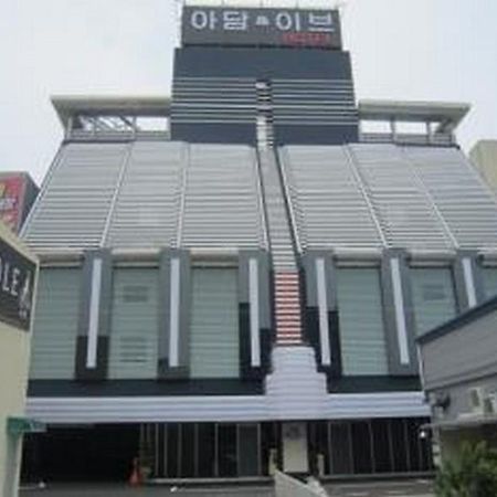 Adam & Eve Hotel Mokpo Exterior photo